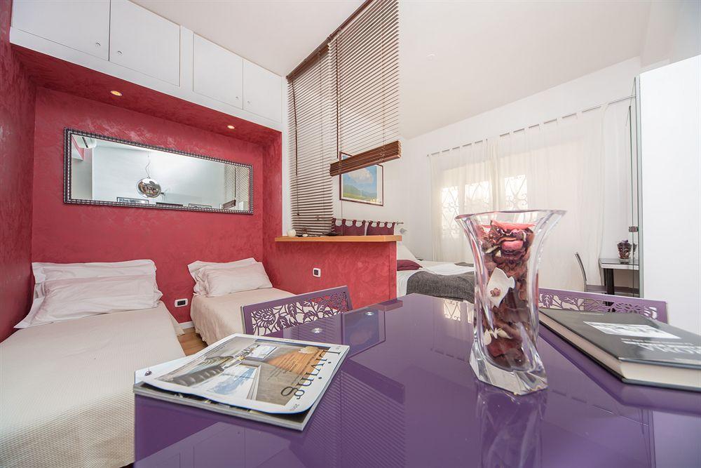 Apartment Purple Vatican Rom